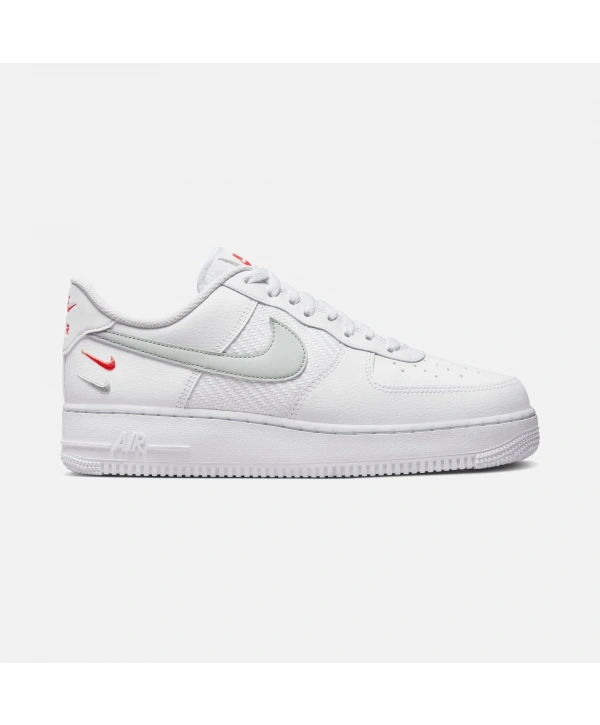 Nike Air Force 1 07 Beyaz Triple Swoosh Kadın Spor Ayakkabı