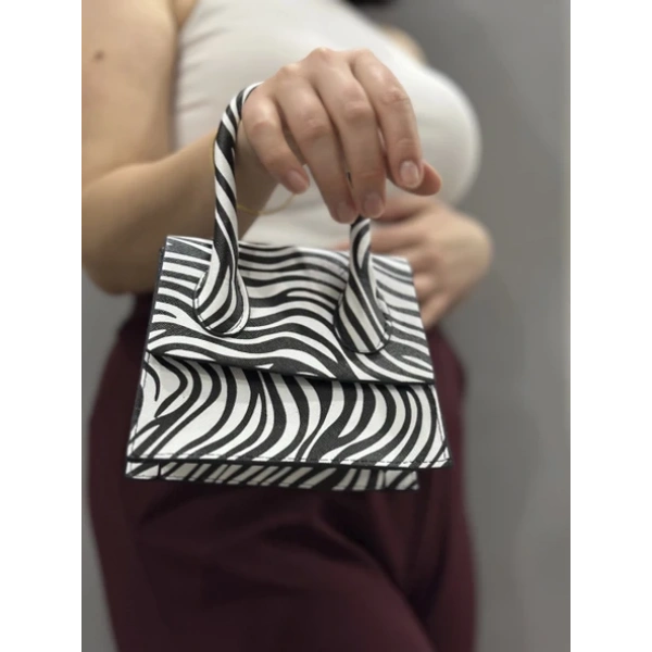 Luxe Siyah Beyaz Çanta