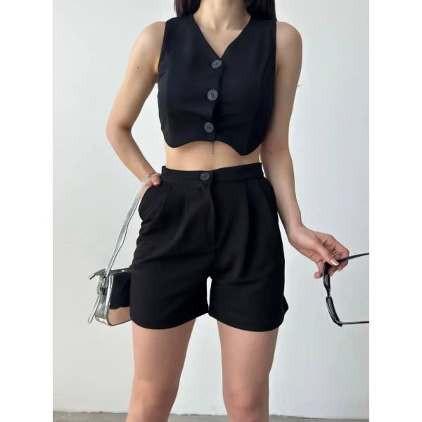 Önü Düğmeli Crop Yelek Ve Şort İkili Takım