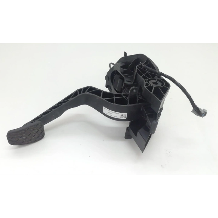 FORD PEDALDEBRIYAJ 97-00 H1BC 7B633 C1G
