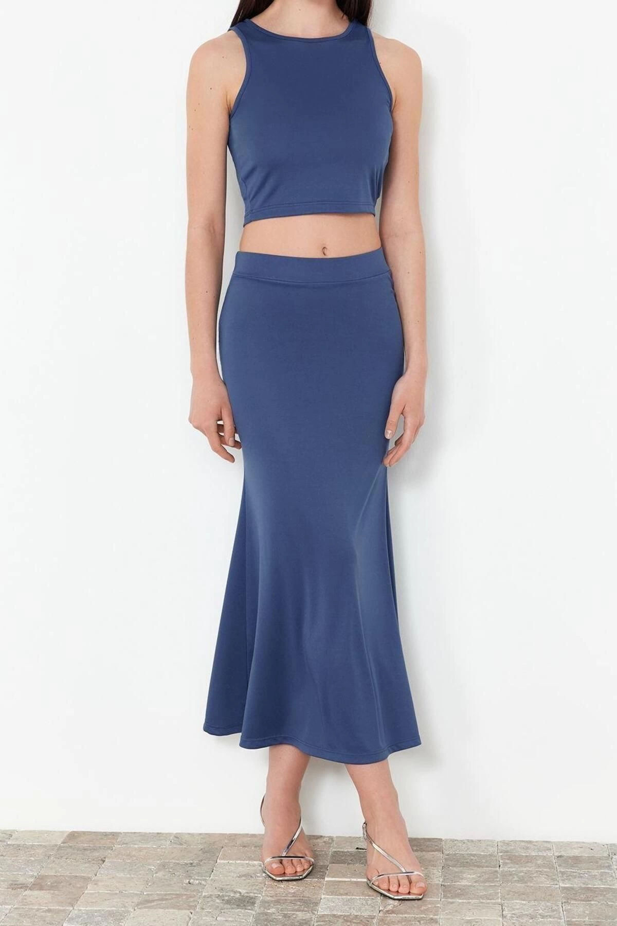 Alternative view of Moda Halter Yaka Casual Günlük Indigo Crop Fitted Vücuda Oturan Sıfır Kol Esnek Örme Alt-Üst Takım