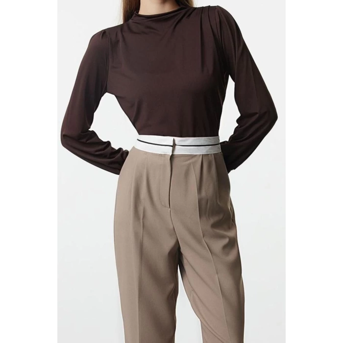 Kadın Moda Şık Üst Giyim Regular Dik Yaka Regular Kalıp Örme Fit Gipe Detaylı Esnek Bluz