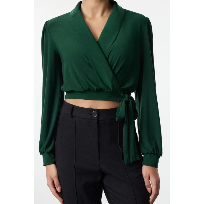 Women Fashion Stylish Tops Crop V Neck Balloon Sleeve Regular Pattern Knitted Double Breasted Closed Flexible Blouse