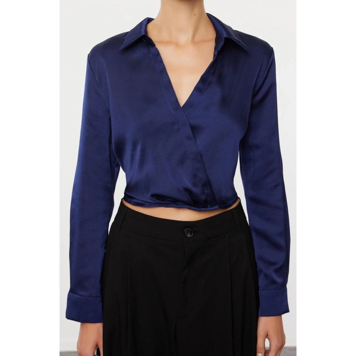 Kadın Moda Şık Üst Giyim Crop Gömlek Yaka Regular Kalıp Dokuma Saten Bluz