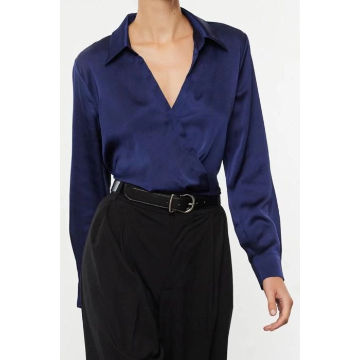 Kadın Moda Şık Üst Giyim Crop Gömlek Yaka Regular Kalıp Dokuma Saten Bluz