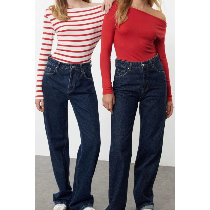 Womens Carmen Collar Low Sleeve Slim Pattern Knitted Soft Touch Soft Fabric Body-Smoothing Flexible Blouse