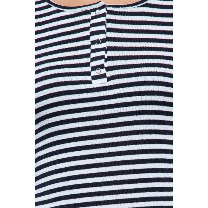 Womens Fashion Stylish Regular Pool Collar Slim Pattern Knitted Snap Button Fitted Body Fitting Elastic Blouse