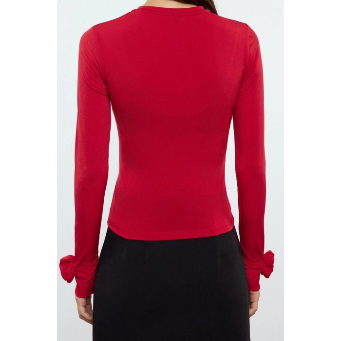 Kadın Moda Şık Regular Dik Yaka Slim Kalıp Örme Gül Detaylı Fitted Vucuda Oturan Kollu Esnek Bluz