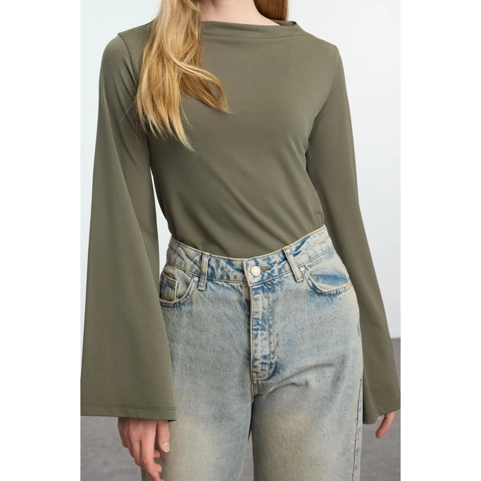 Women Fashion Stylish Tops Regular Boat Neck Spanish Sleeve Relaxed Pattern Knitted Comfortable Pattern Flexible Blouse