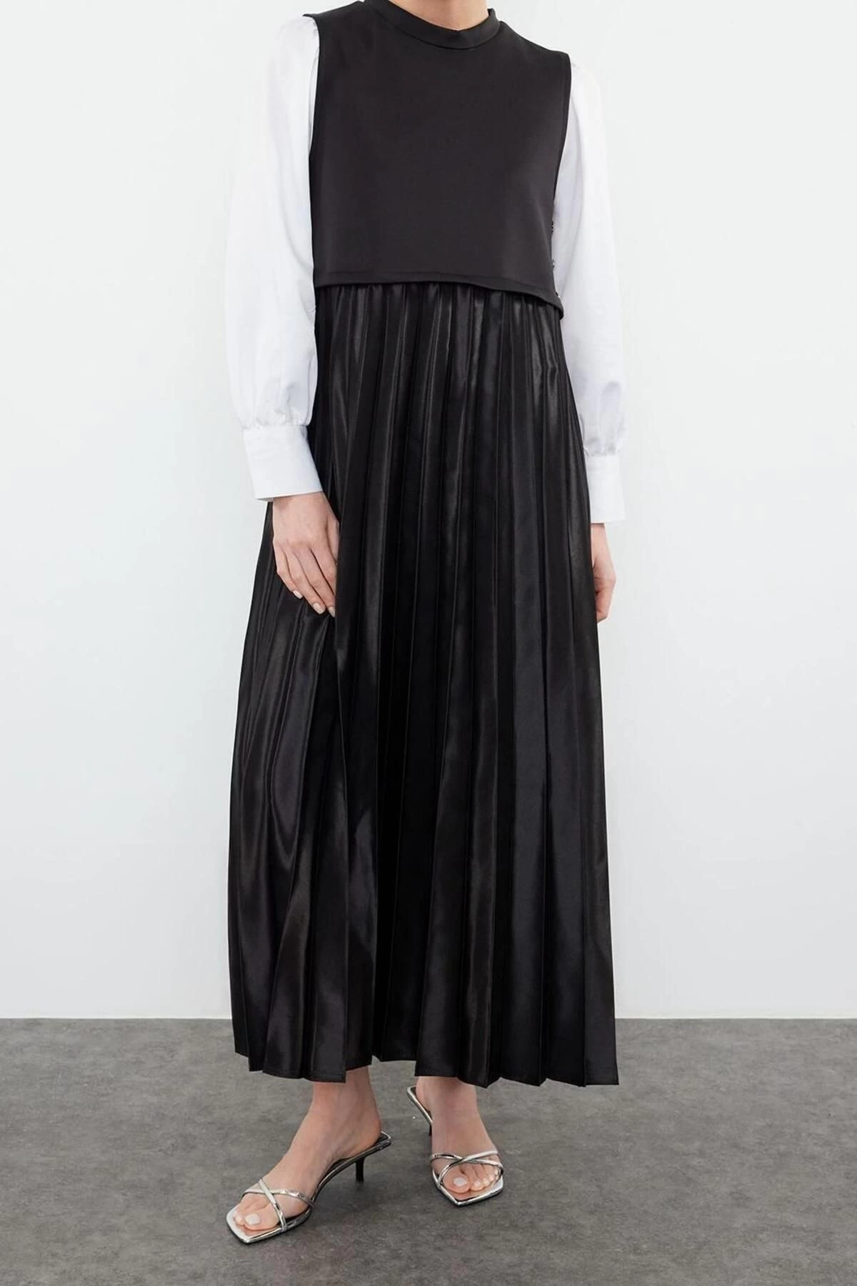 New Comfortable Casual Daily Satin Woven Crew Neck Sleeveless Sleeve A-Line Maxi Length Hijab Dress