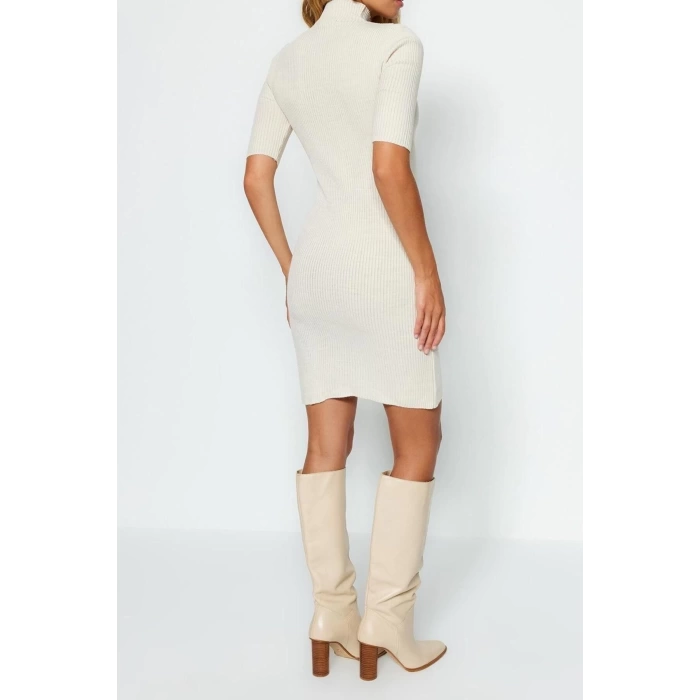 New Fit Casual Daily Single Plate Knitwear Stand Collar Short Sleeve Shift Mini Length Dress