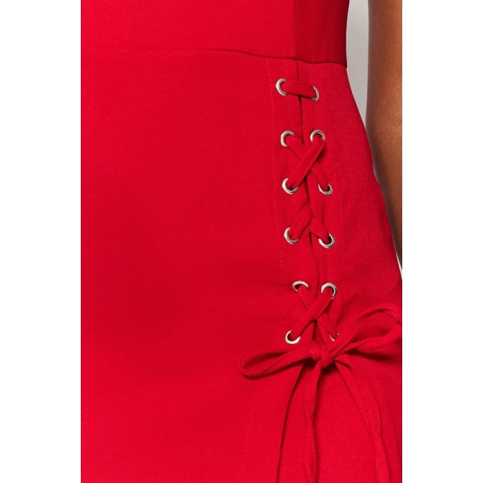 Yeni Slim Gündüz Gece Finike Dokuma Kare Yaka Askılı Kol Bodycone Midi Boy Elbise