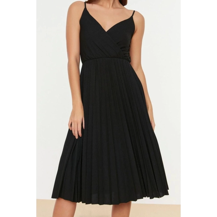 New Regular Casual Daily Polyester Camisole Knitted Double Breasted Strappy Sleeve Skater Midi Length Dress
