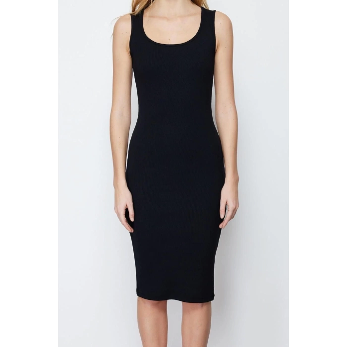 New Slim Casual Daily Regenerated Camisole Knitted Pool Neck Sleeveless Sleeve Bodycone Midi Length Dress
