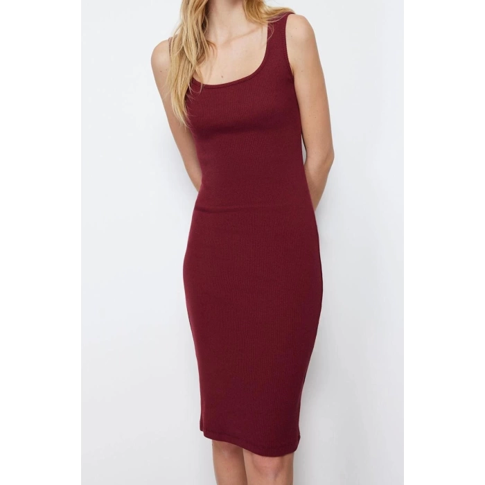 New Slim Casual Daily Regenerated Camisole Knitted Pool Neck Sleeveless Sleeve Bodycone Midi Length Dress