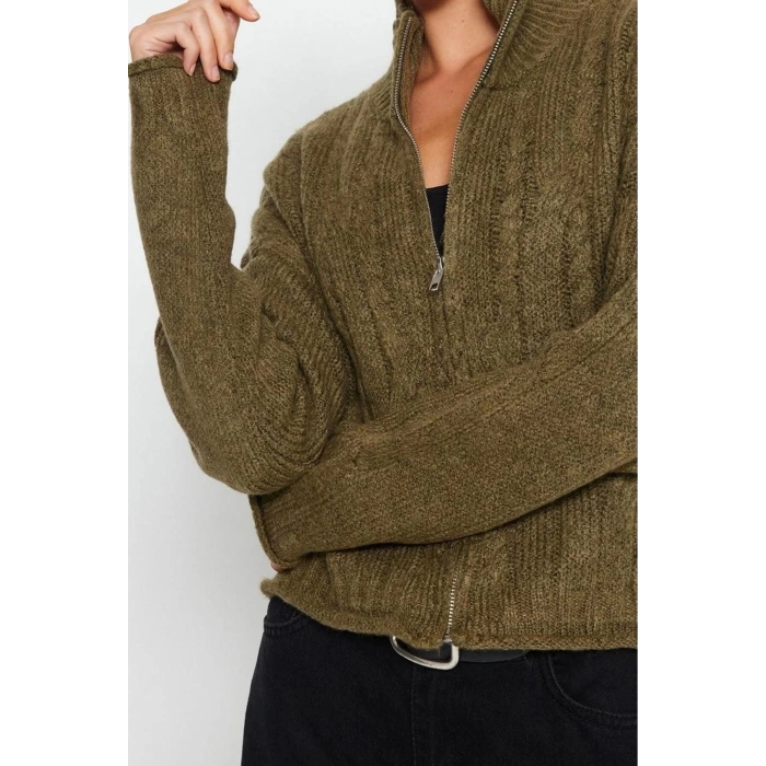 Kadın Moda Şık Crop Dik Yaka Regular Crop Yumuşak Dokulu Fermuarlı Saç Örgülü Triko Hırka
