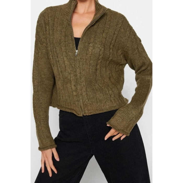 Kadın Moda Şık Crop Dik Yaka Regular Crop Yumuşak Dokulu Fermuarlı Saç Örgülü Triko Hırka