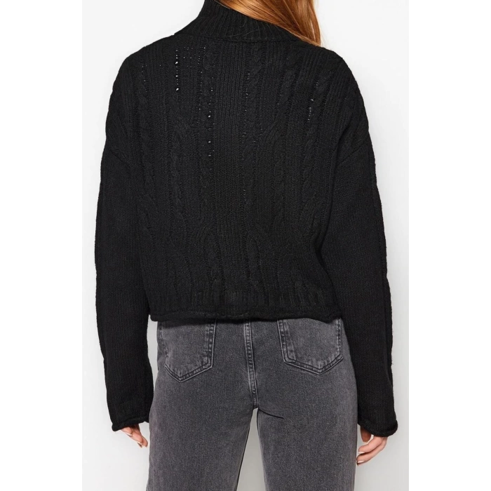 Kadın Moda Şık Crop Dik Yaka Regular Crop Yumuşak Dokulu Fermuarlı Saç Örgülü Triko Hırka