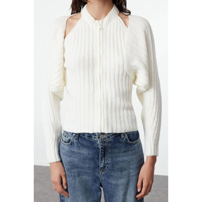 Kadın Moda Şık Regular Bisiklet Yaka Slim Yumuşak Dokulu Bolerolu Triko Hırka