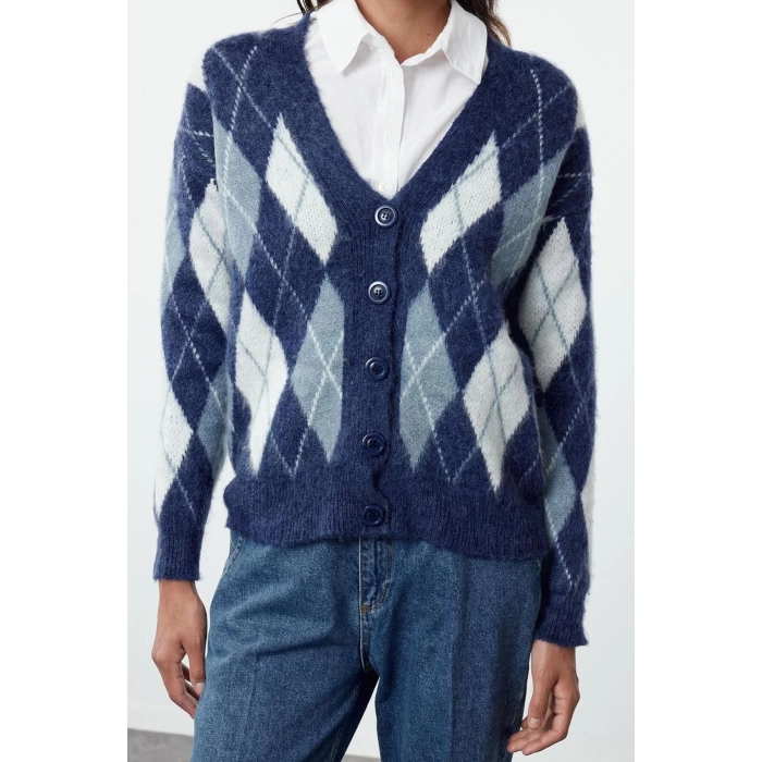 Kadın Moda Şık Regular V Yaka Regular Yumuşak Dokulu Ekose Desenli Triko Hırka