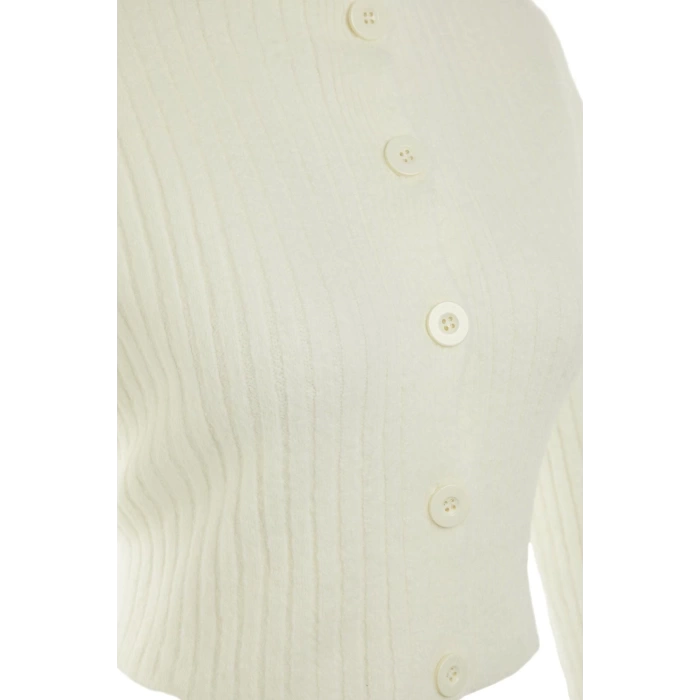 Women Fashion Stylish Crop Stand Collar Long Sleeve Plain Crop Soft Texture Stand Collar Knitwear Cardigan