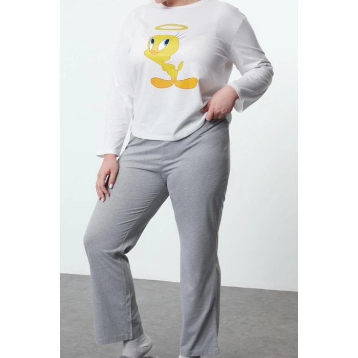 Women Fashion Stylish Plus Size Crew Neck Tube Leg Long Sleeve Tweety Knitted Pajama Set