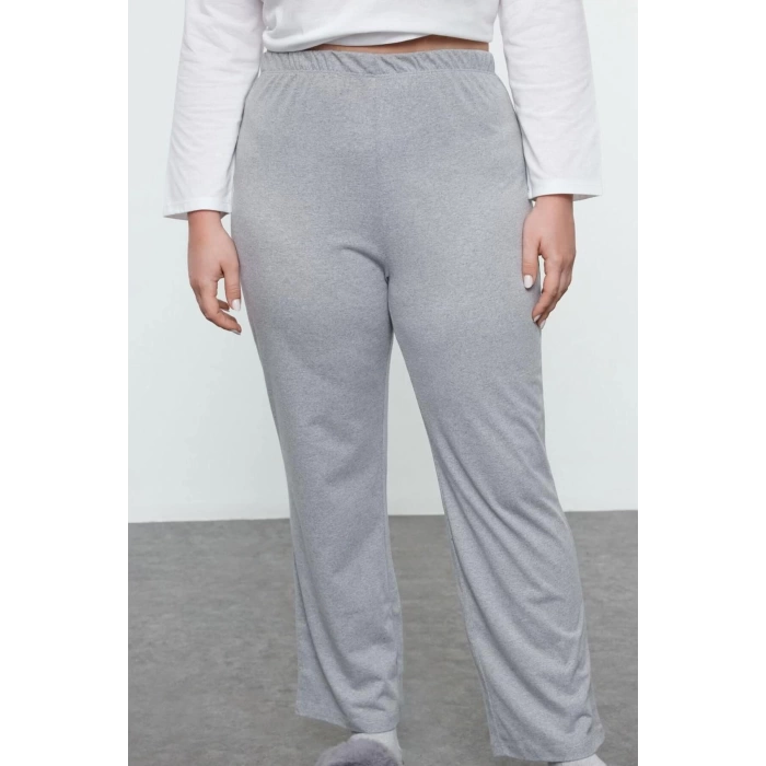 Women Fashion Stylish Plus Size Crew Neck Tube Leg Long Sleeve Tweety Knitted Pajama Set