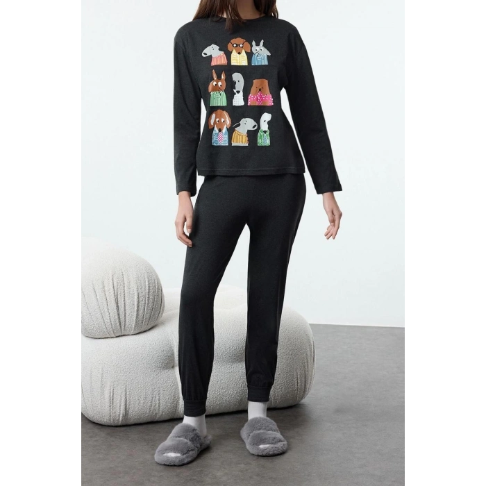 Kadın Moda Şık Bisiklet Yaka Lastikli Paça Uzun Kol Hayvan Baskılı Örme Pijama Takımı