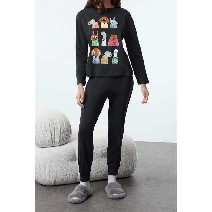 Kadın Moda Şık Bisiklet Yaka Lastikli Paça Uzun Kol Hayvan Baskılı Örme Pijama Takımı