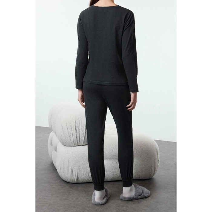 Kadın Moda Şık Bisiklet Yaka Lastikli Paça Uzun Kol Hayvan Baskılı Örme Pijama Takımı