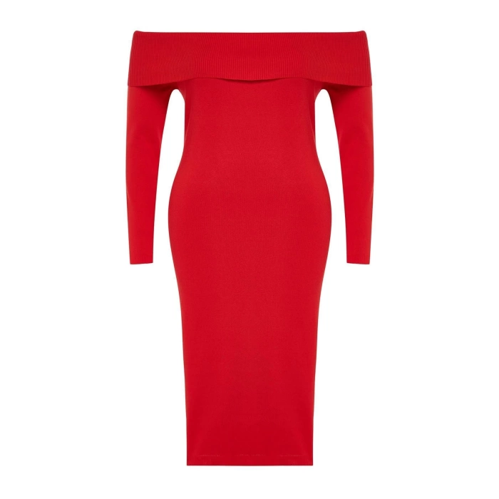 Kadın Moda Şık Büyük Beden Midi Boy Carmen Yaka Fitted Vücudu Saran Triko Elbise