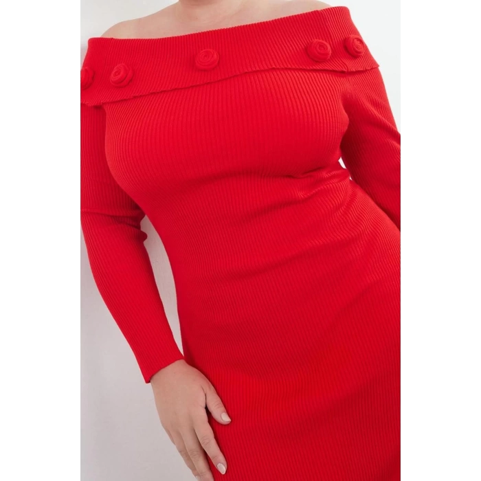 Kadın Moda Şık Büyük Beden Midi Boy Carmen Yaka Fitted Fitilli Gül Detaylı Triko Elbise