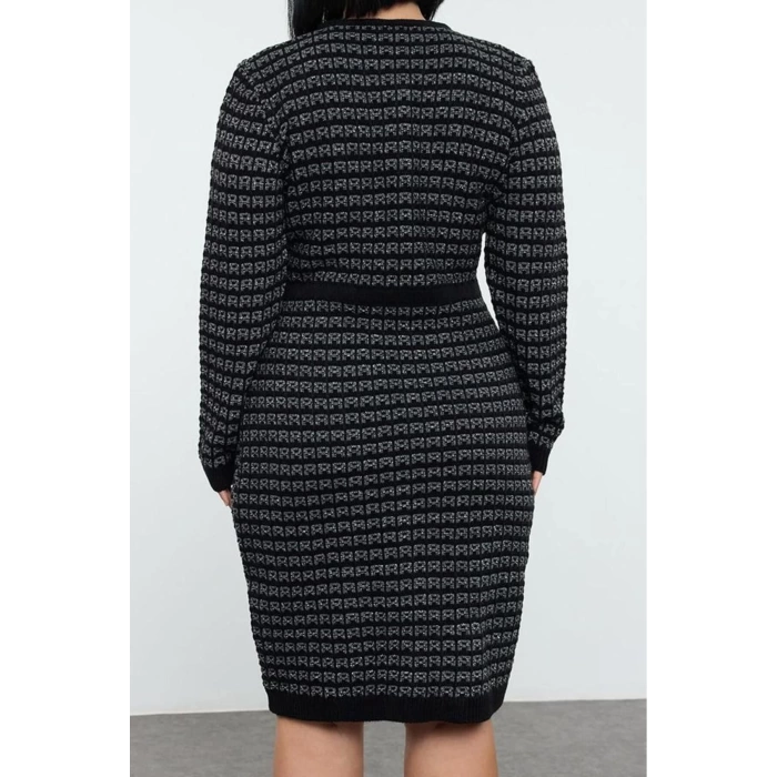 Women Fashion Stylish Plus Size Mini Length Crew Neck Fitted Patterned Buttoned Knit Dress