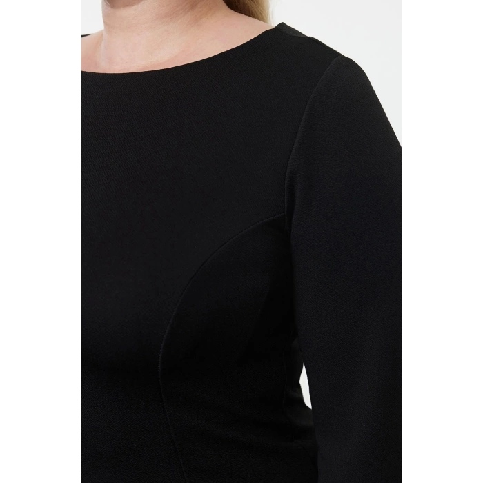 Women Fashion Stylish Plus Size Regular Length Boat Neck Fitted Crepe Knit Plus Size Dress