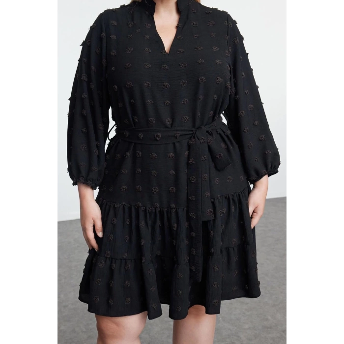 Kadın Moda Büyük Beden Midi Boy V Yaka Fitted Balon Kol Kuşaklı Ponponlu Dokuma Büyük Beden Elbise