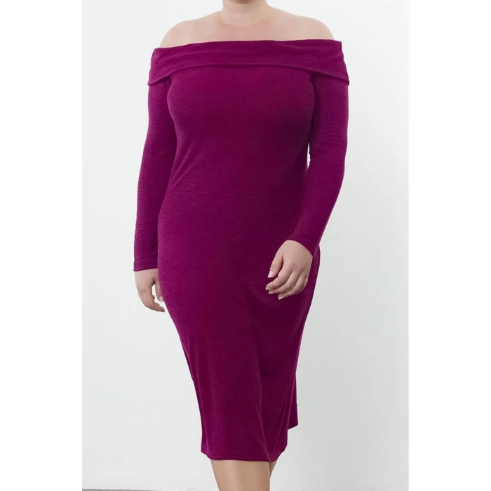 Kadın Moda Şık Büyük Beden Midi Boy Carmen Yaka Slim Köpük Örme Büyük Beden Elbise