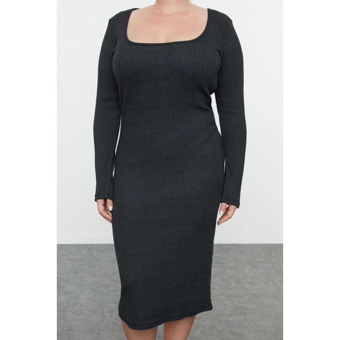 Kadın Moda Şık Büyük Beden Midi Boy Bisiklet Yaka Fitted Kaşkorse Örme Büyük Beden Elbise