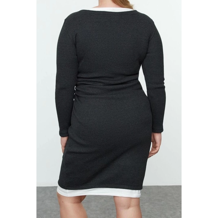 Women Fashion Stylish Plus Size Mini Length Crew Neck Fitted Long Sleeve Camisole Knitted Plus Size Dress