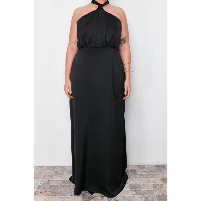 Womens Plus Size Maxi Length Halter Neck Relaxed Satin Long Plus Size Dress