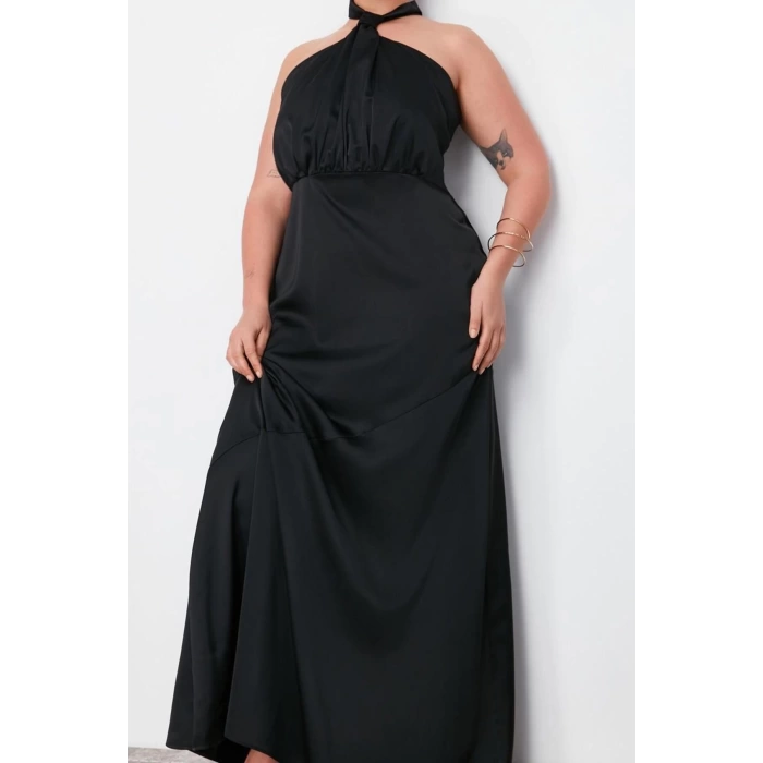 Womens Plus Size Maxi Length Halter Neck Relaxed Satin Long Plus Size Dress