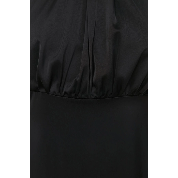 Womens Plus Size Maxi Length Halter Neck Relaxed Satin Long Plus Size Dress
