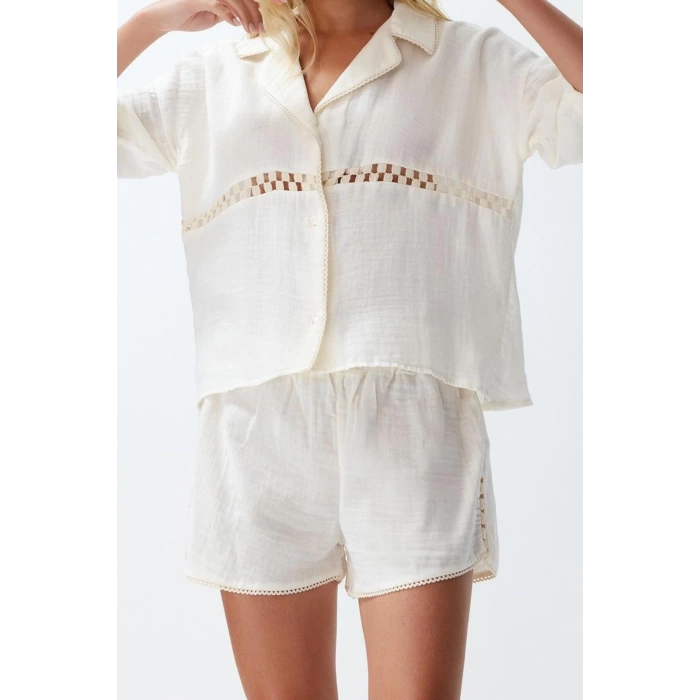 Women Fashion Stylish Regular Short Length Long Sleeve Ecru Woven Muslin 100% Cotton Shirt Shorts Set
