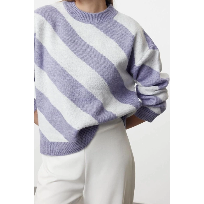 Women Fashion Stylish Hijab Crew Neck Low Sleeve Long Striped Knitwear Sweater