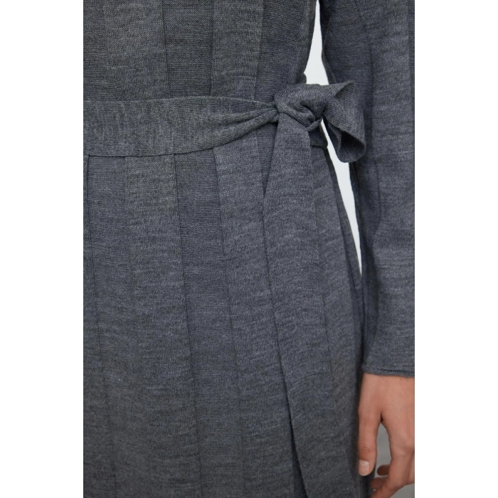 Kadın Moda Şık Tesettür Maxi Boy Bisiklet Yaka Regular Geniş Fitilli Triko Elbise