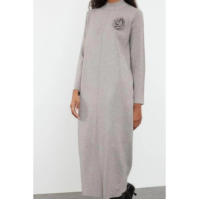 Women Fashion Stylish Hijab Long Stand Collar Regular Floral Detailed Knitwear Dress