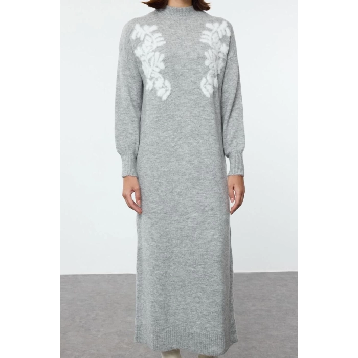 Kadın Moda Şık Tesettür Maxi Boy Bisiklet Yaka Regular Jakarlı Desenli Triko Elbise
