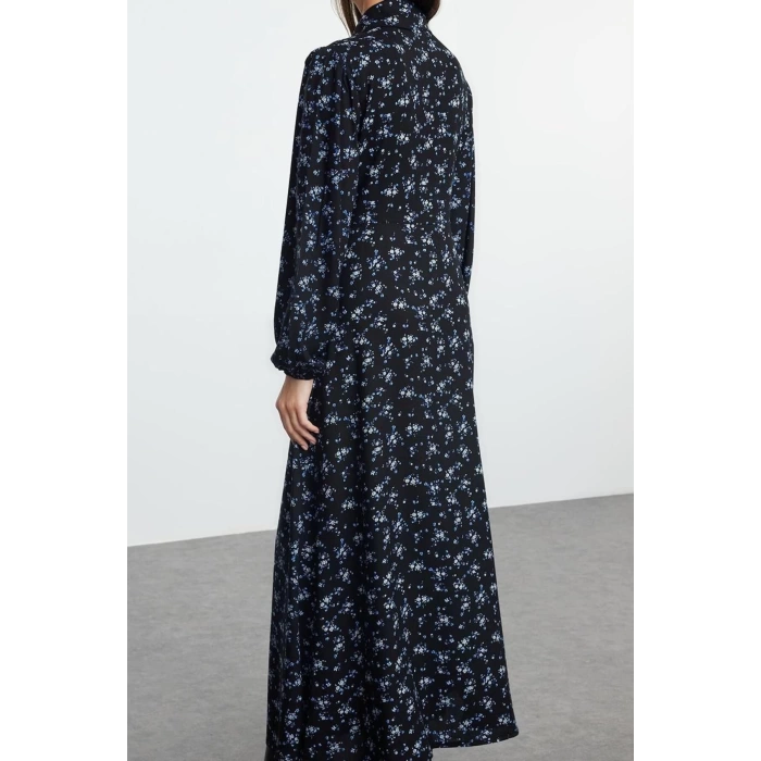 Women Fashion Stylish Hijab Long Baby Collar Regular Floral Woven Shirt Dress