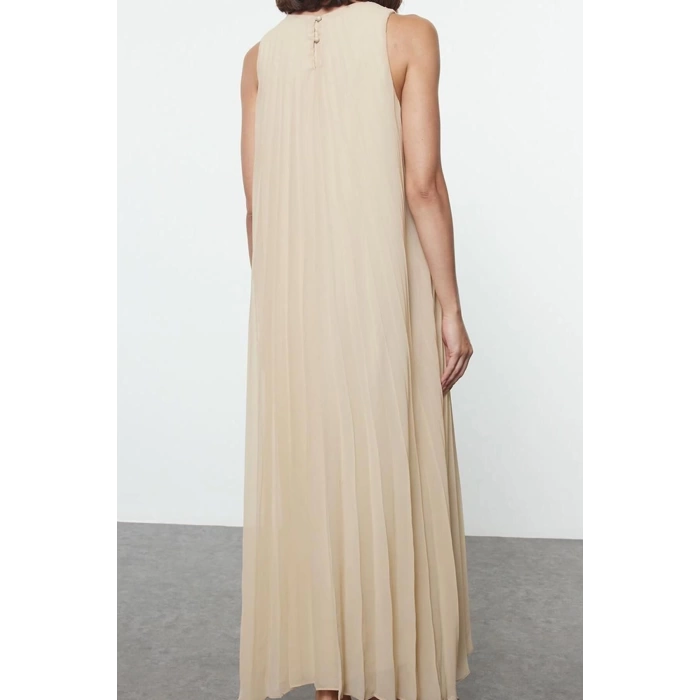 Women Fashion Stylish Hijab Long Crew Neck Regular Pleated Woven Underwear Dress