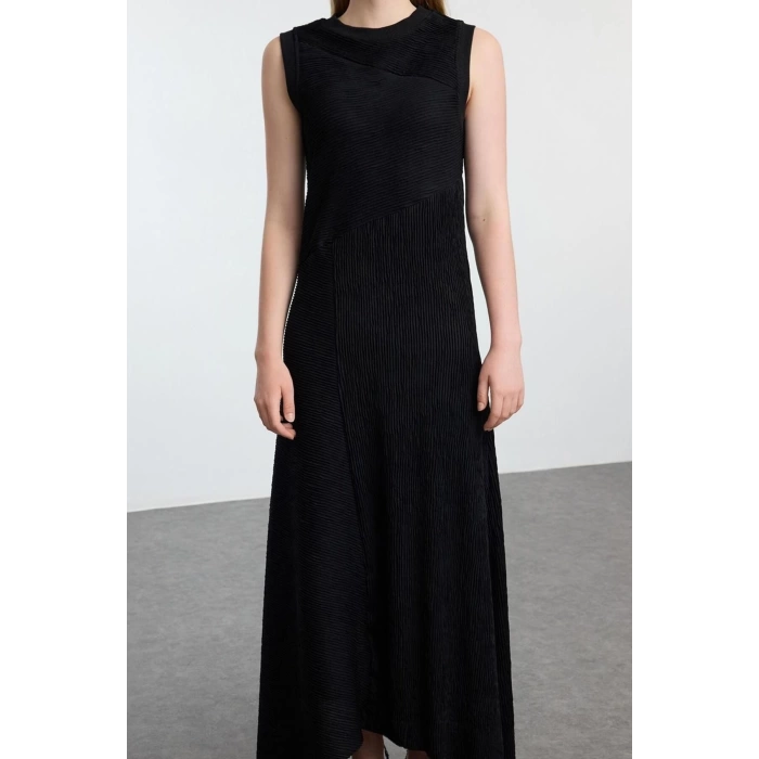 Women Fashion Stylish Hijab Midi Length Crew Neck Regular Knitted Undershirt Lining Dress