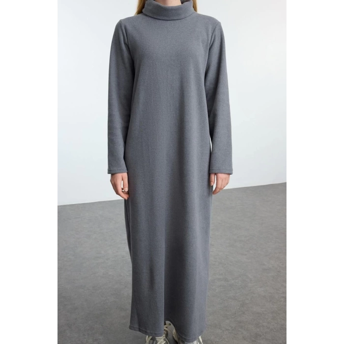 Kadın Moda Şık Tesettür Maxi Boy Dik Yaka Regular Örme Elbise